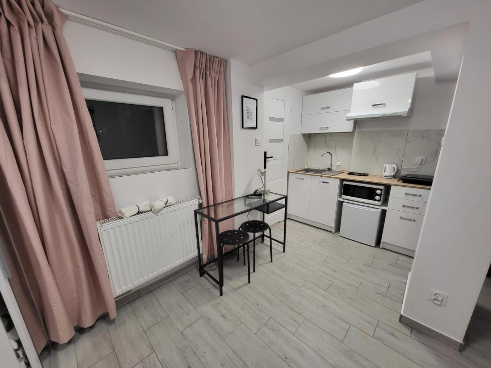 Mini Apartamenty Poznań Rom bilde